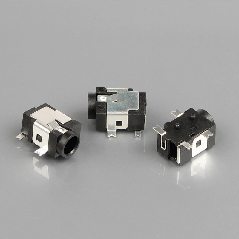 Connettori Jack Audio Video DC Femmina 12V 1A in Bronzo Fosforoso Nero SMT SMD a 4 Pin, 1.3mm, Angolo Retto, con Alloggiamento in Nylon