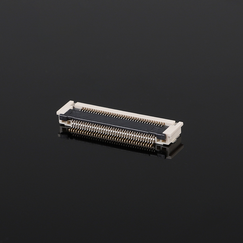 Connettore FPCFFC placcato in oro con passo da 0,5 mm SMD orizzontale post-pressione 2,7 H 10-68 pin 50 V 0,5 A
